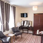 The Europa 3*