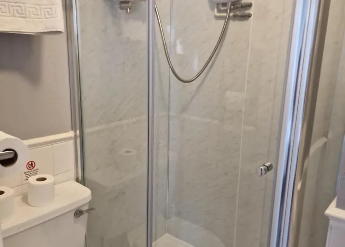 The Europa 3* Whitby