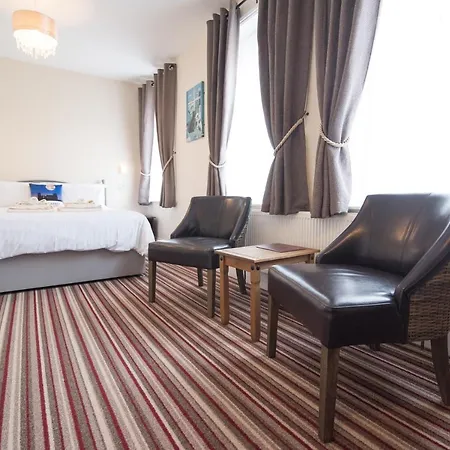 Πανσιόν The Europa