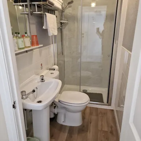 The Europa Γουίτμπι