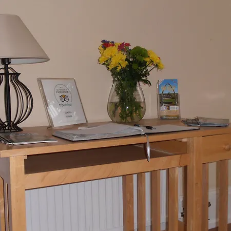 Πανσιόν The Europa Γουίτμπι