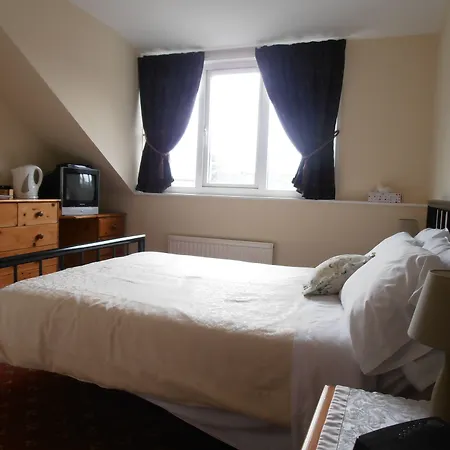 Πανσιόν The Europa 3*